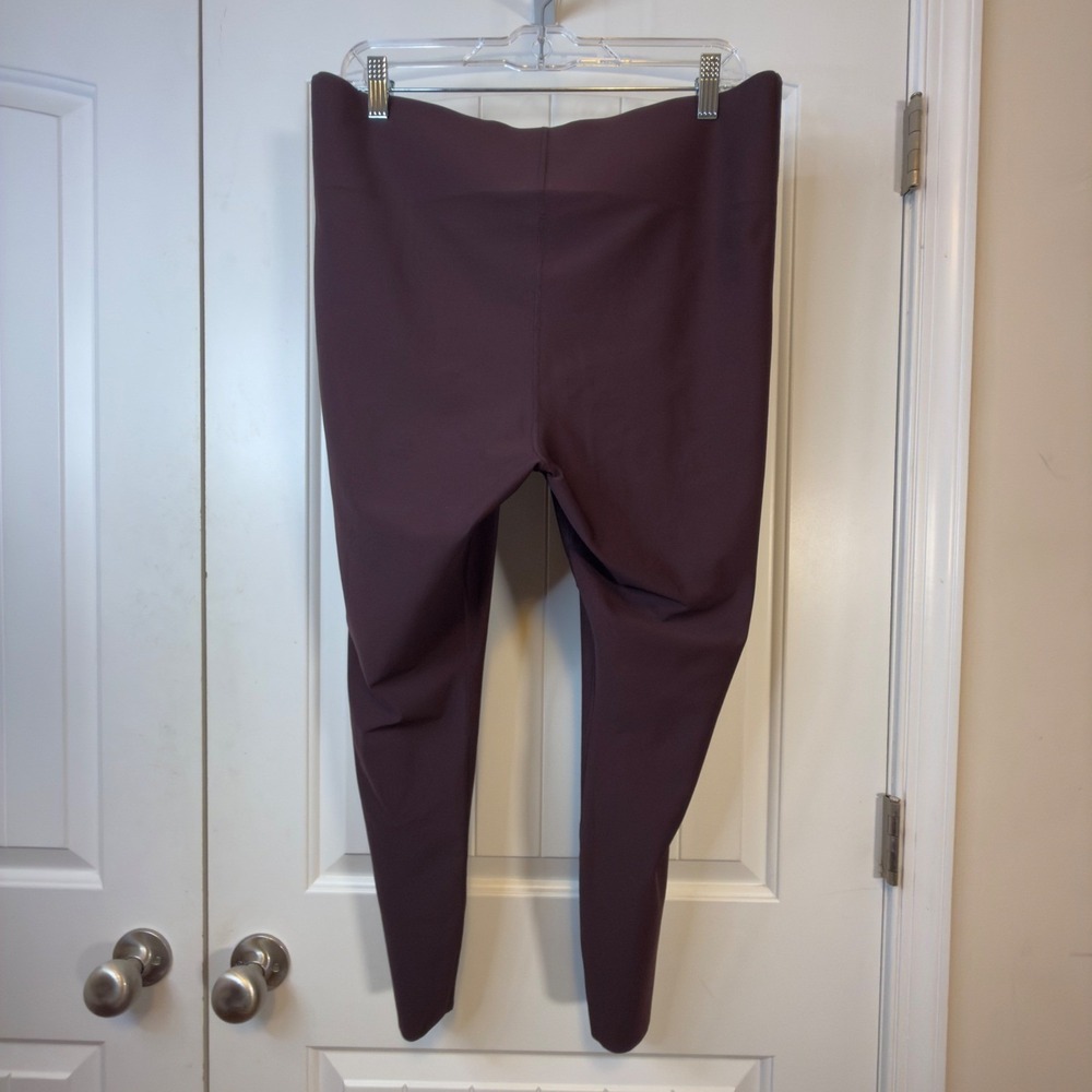 Old Navy Active Powersoft Sculpt Leggings XL Burgundy Go-Dry High Rise Workout - Picture 3 of 8